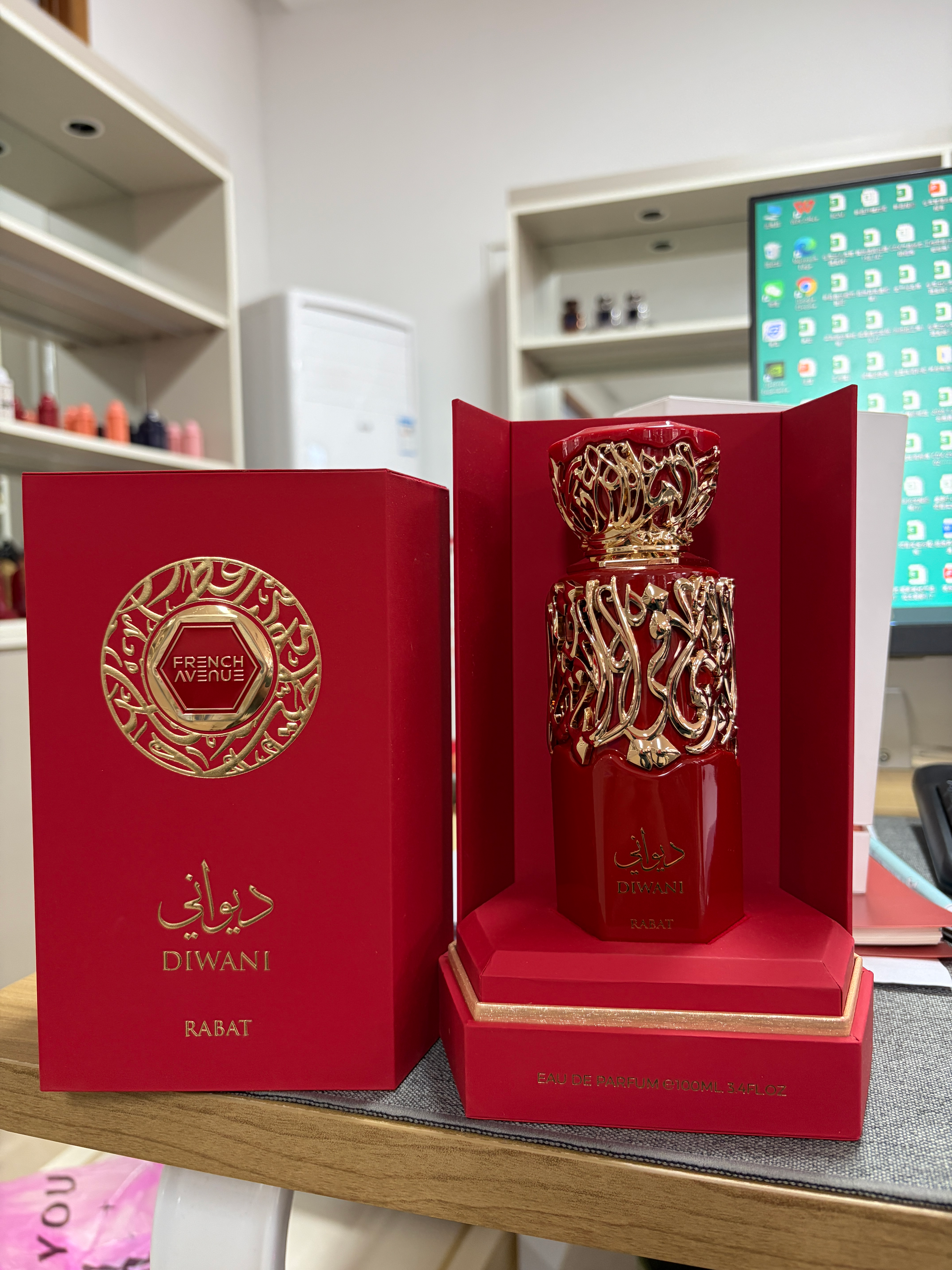 QZ-038-188 Red product photo