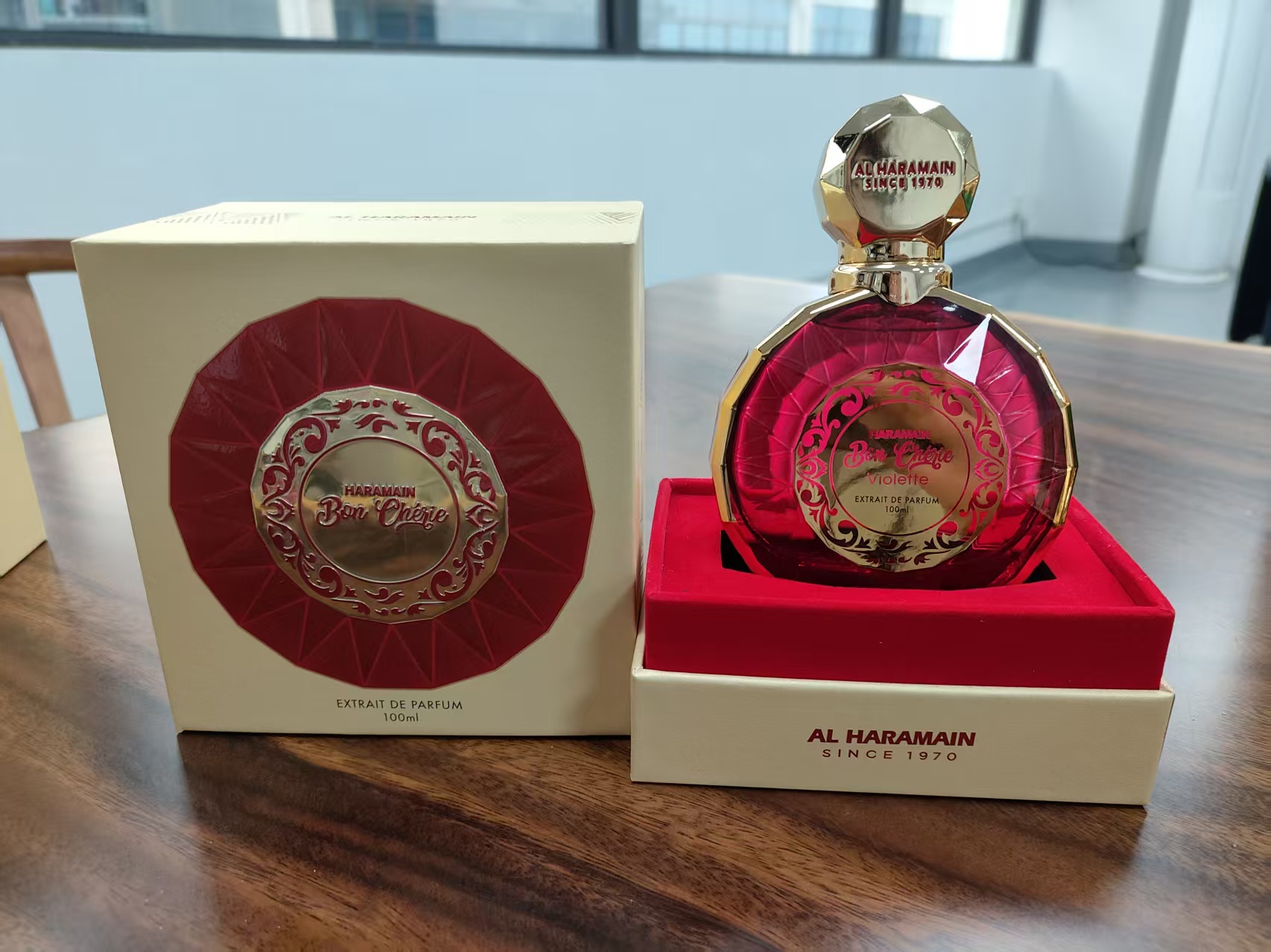 QZ-030-179 Red